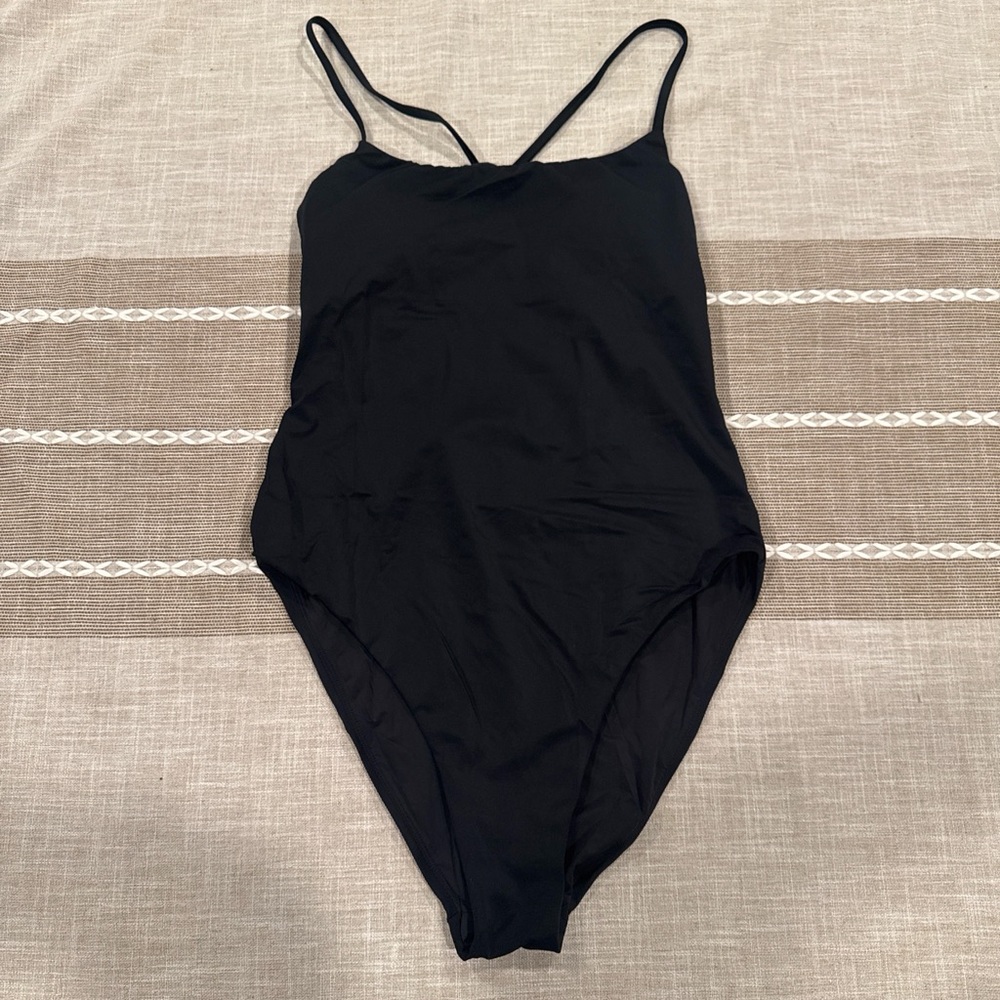 ANDIE “The Fiji” Women’s Black Strappy Back One-Piece Swimsuit - Picture 3 of 5